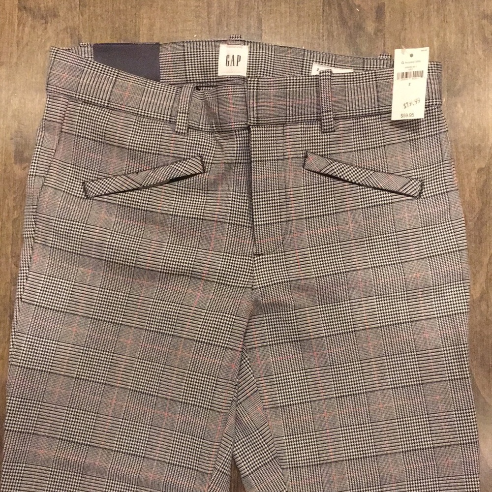Gap pants, Skinny Ankle Mid Rise. Size 2. New with tags.
